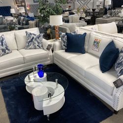 Beautiful Sofa Loveseat! $1999 💙🤍