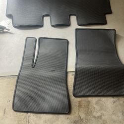 Tesla Model 3 Floor Mats