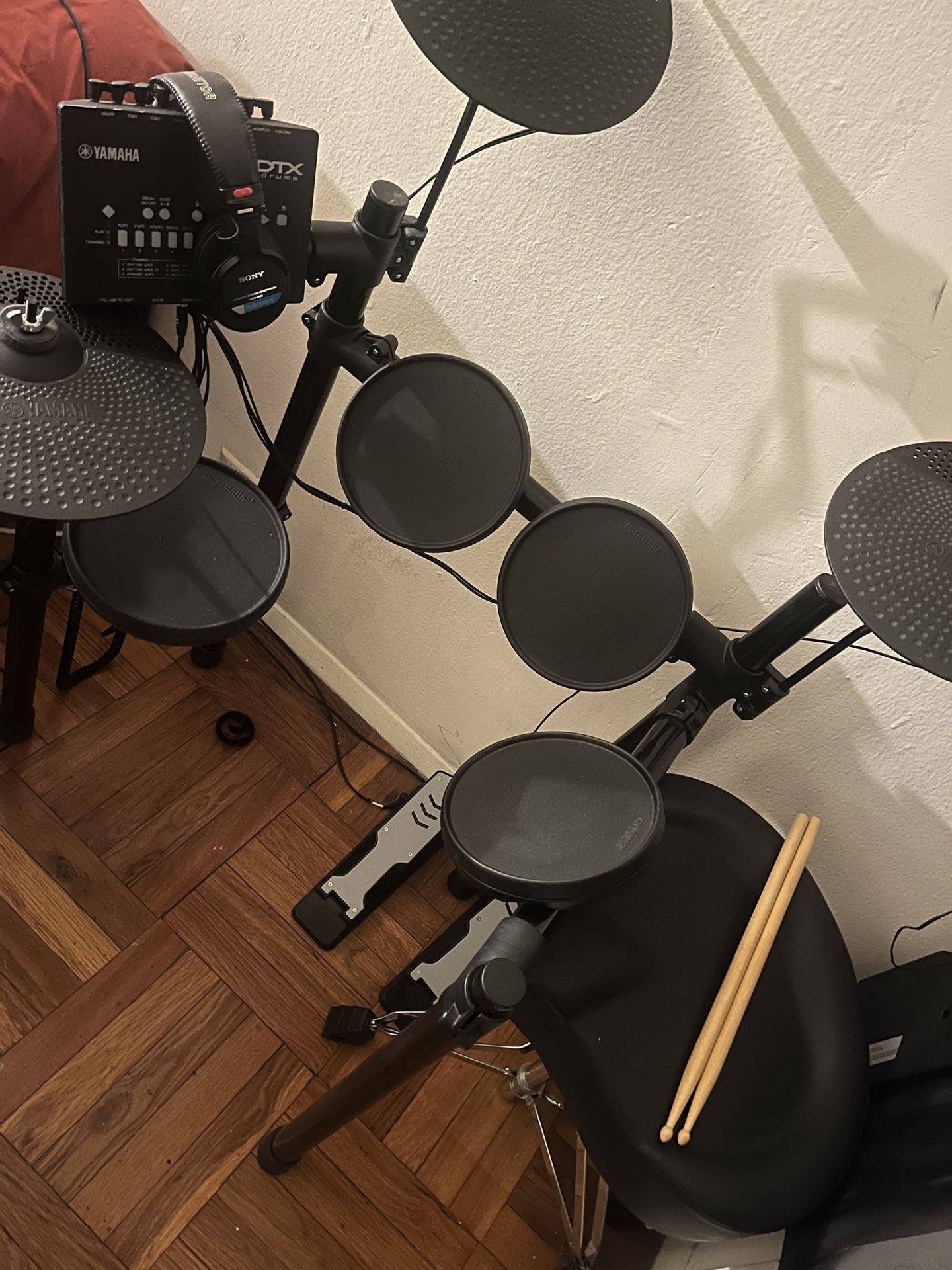 Yamaha DTX402K