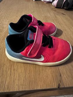 Nike shoes