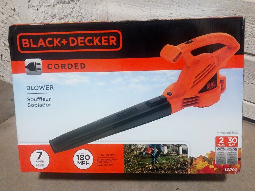 Black & Decker Electric Blower (BRAND NEW) Still In Box. Never  Used.