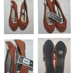 Charles Albert Flats Size 9 