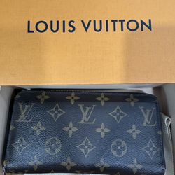 Louis Vuitton Wallet Zippy Wallet 