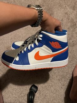 Jordan 1 Mid “Knicks”