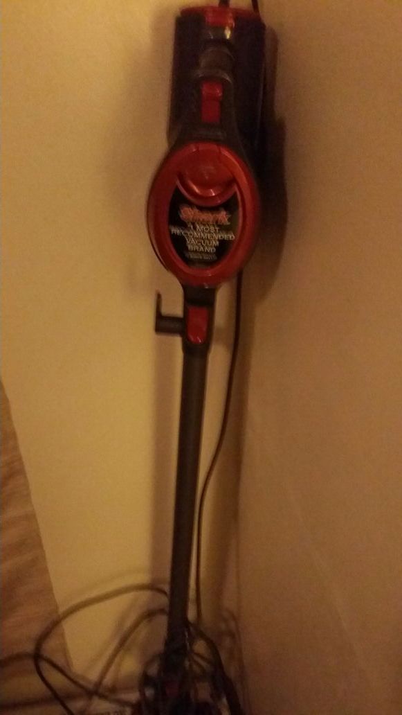 Shark vac