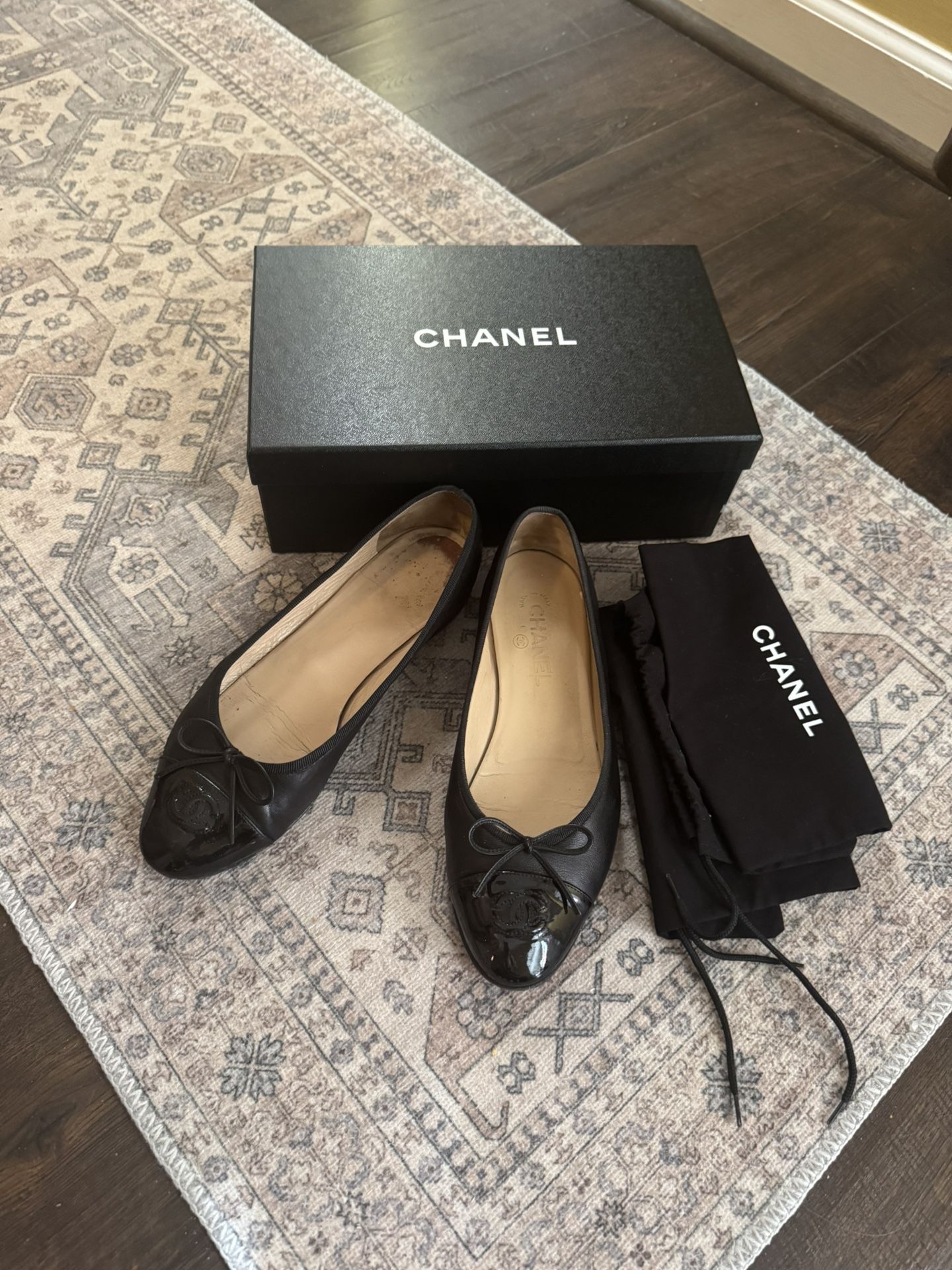 CHANEL Ballet Flats, Size 40
