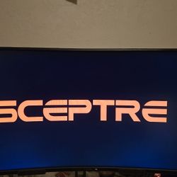 32 Inch. Curved Monitor 