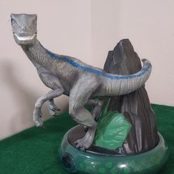 Universal Jurassic World, Blue Velociraptor, Battery Operated, 3D, LED Night Light, Easy Activation with Auto Shut Off, 