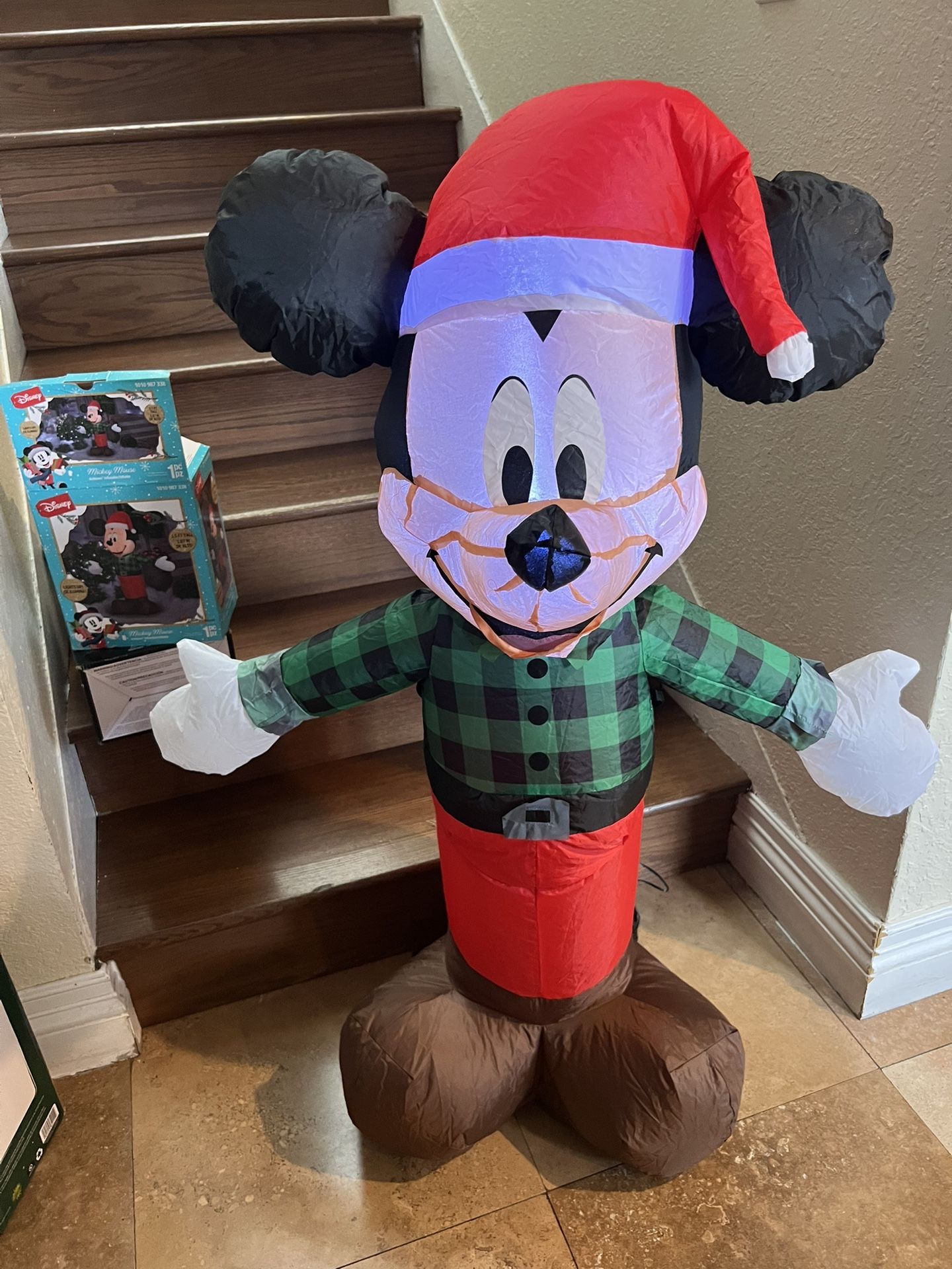 Mickey With Plaid Shirt|Jack Skellington Outdoor Inflatables