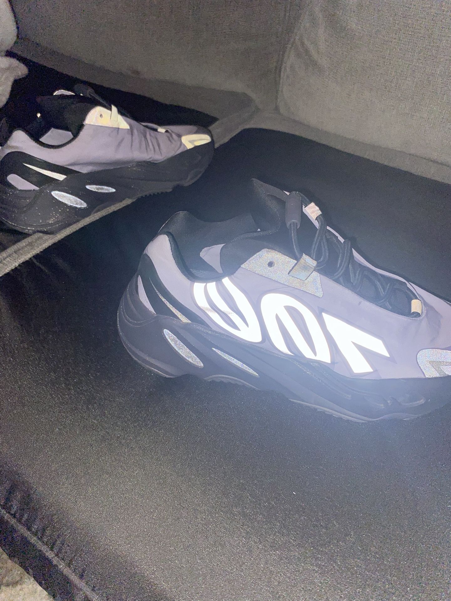 Yeezy 700