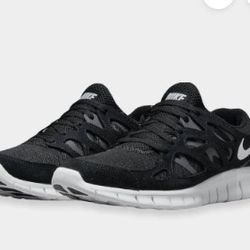 Nike free run black white