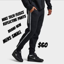 Nike Sportswear Tech Fleece Reflective Joggers Brand New Men’s Small 