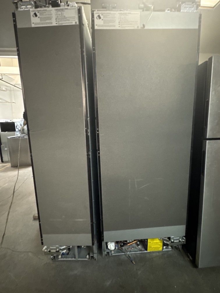 48" JENN AIR COLUMNS REFRIGERATOR AND FREEZER PANEL READY 