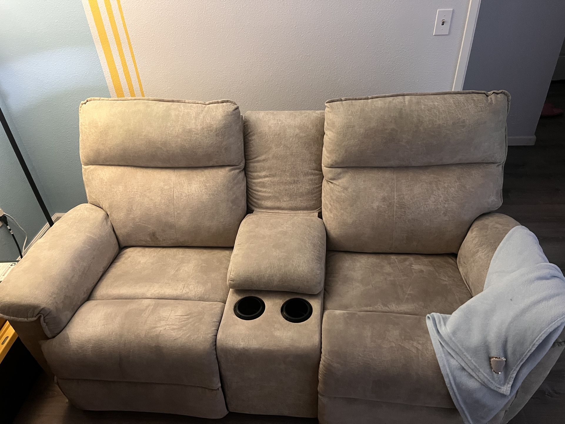 2 Seater - Fully Electric Reclining Couch - With Storage And Charging Ports. 2 Cup Holder