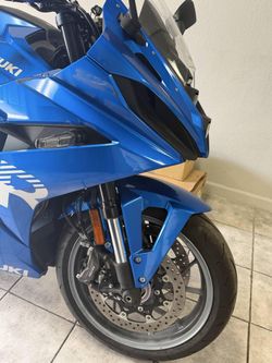 2024 Suzuki Gsr