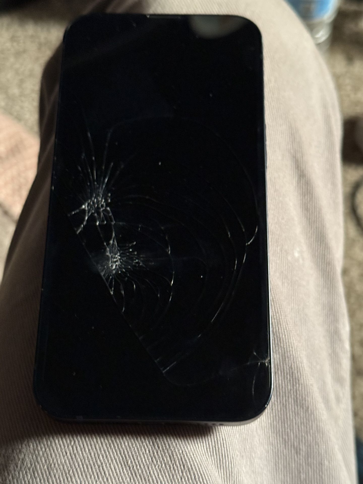 iPhone 13 W TikTok