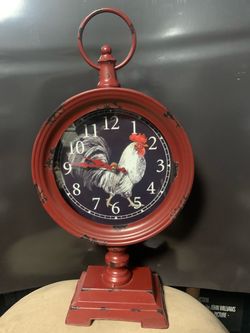 Rustic Red Metal Rooster Tabletop Clock
