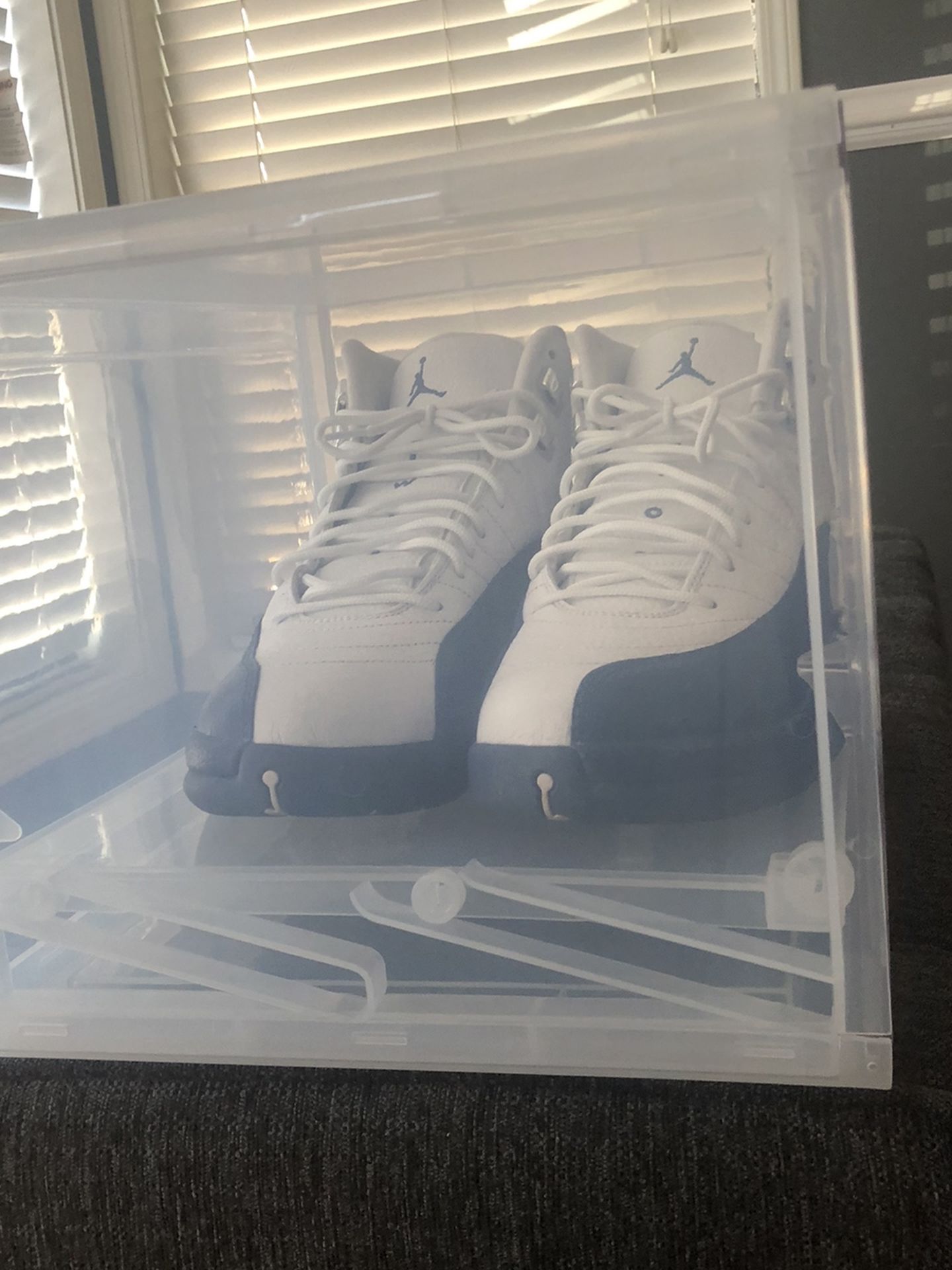 Jordan Sneaker Shoe Roll Out Display Case