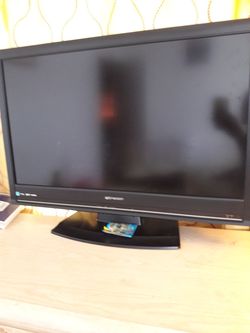 Nice TV Emerson 32 inches