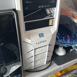 Gaming Computer Desktop Has Fortnite 