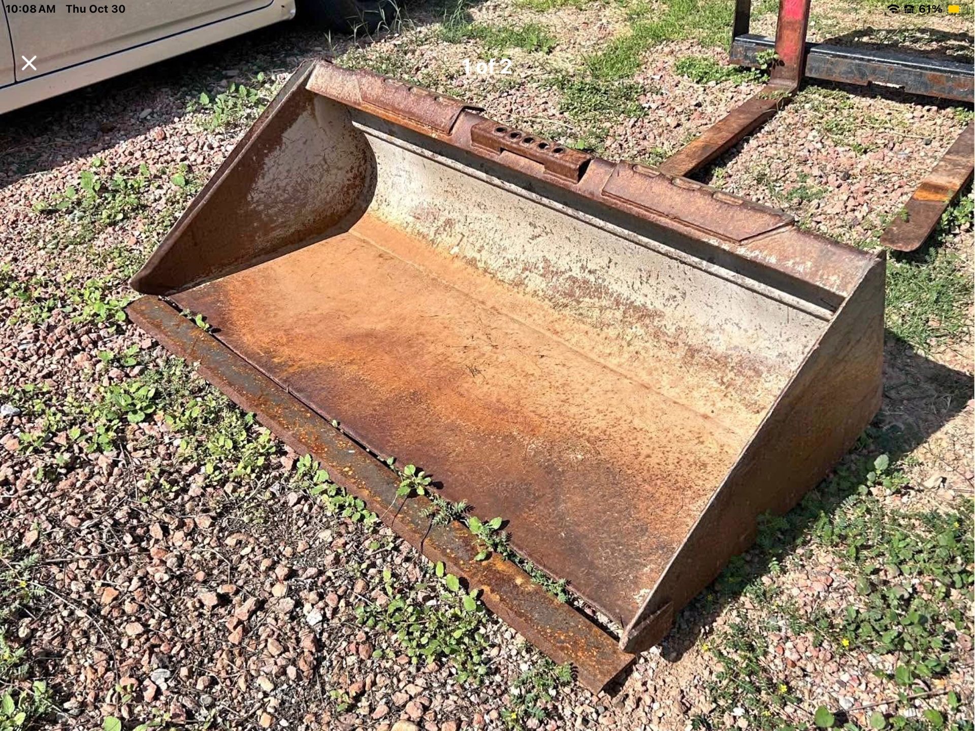 Bobcat Bucket With Cutting Edge