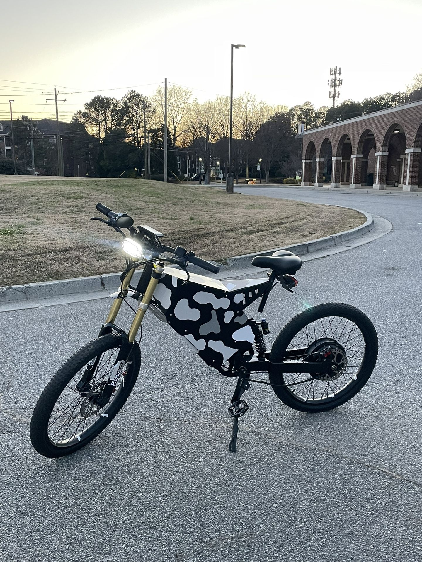 Stealth Bomber Electric Bike Surron Style E-bike