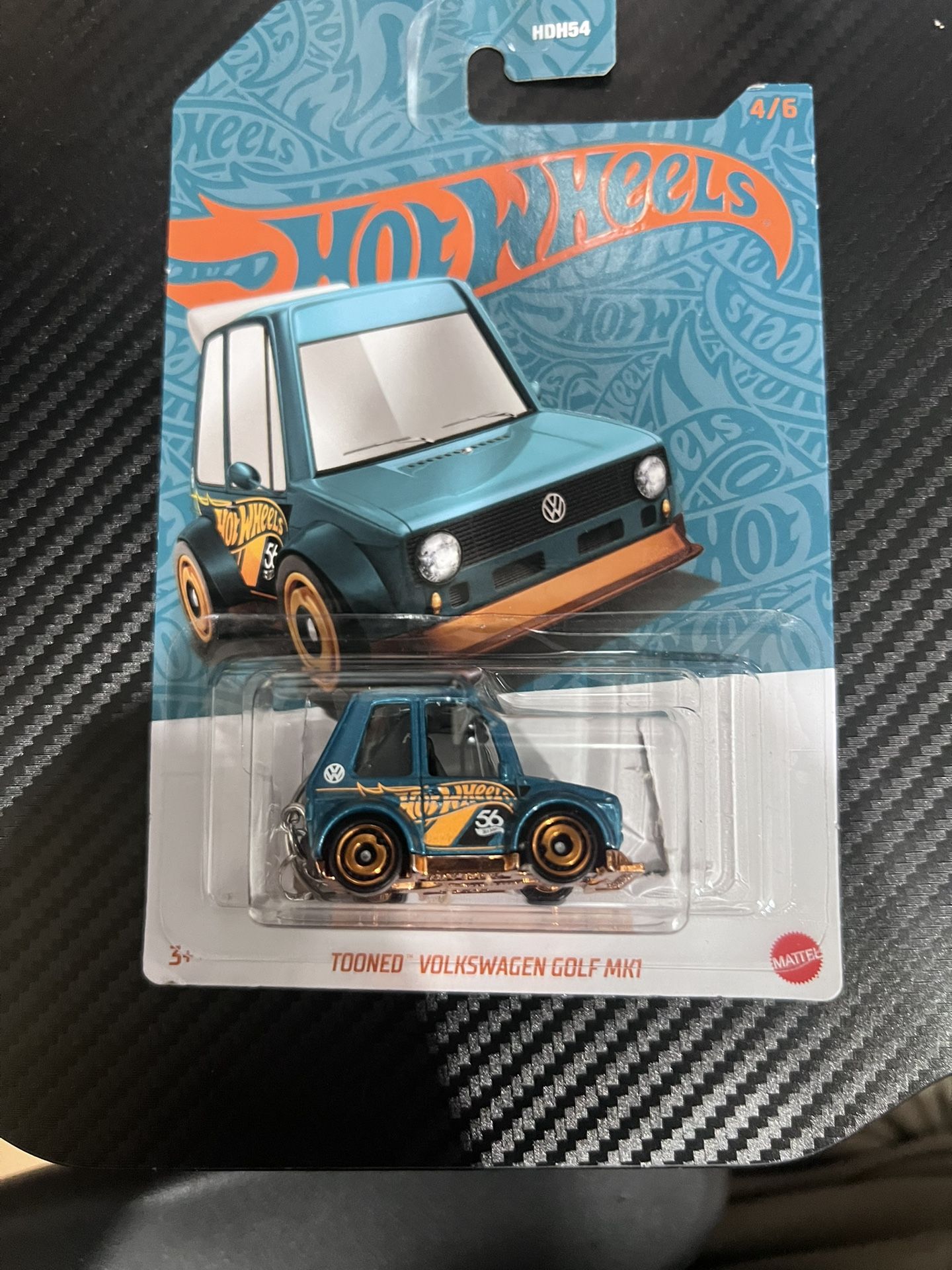 Hot Wheels Keychain TOONED Volkswagen Golf MK1