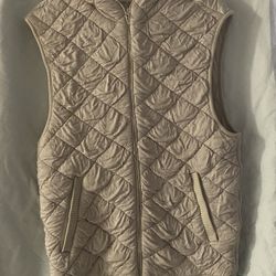 Quilted Zip-Up Hooded Vest 