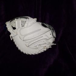 Baseball Glove 