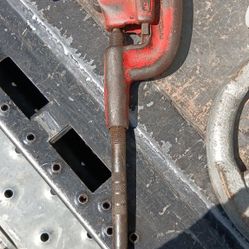 Pipe Clutter