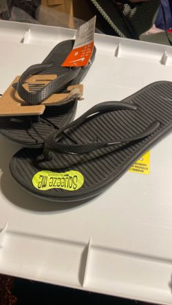nike flip flops