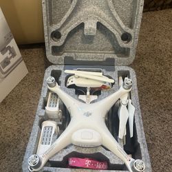 DJI Phantom 4 Drone