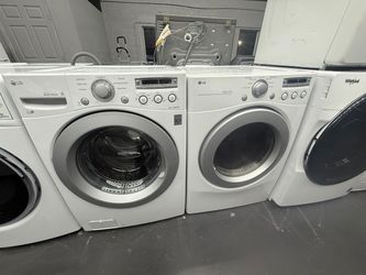 LG Washer and Dryer Set