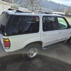 1997 Ford Explorer