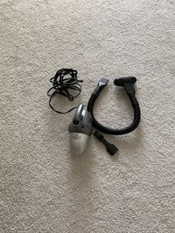 Vaccum cleaner with attachments