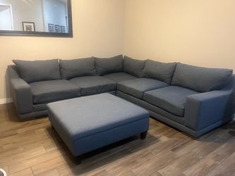Sectional Sofa
