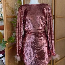 Keepsake the label destiny sequined mini dress💓