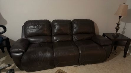 Couch 200