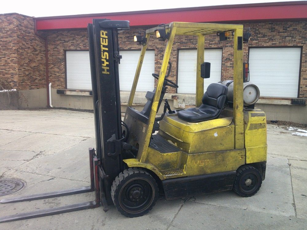 Hyster 5000 LB. Capacity Propane Forklift