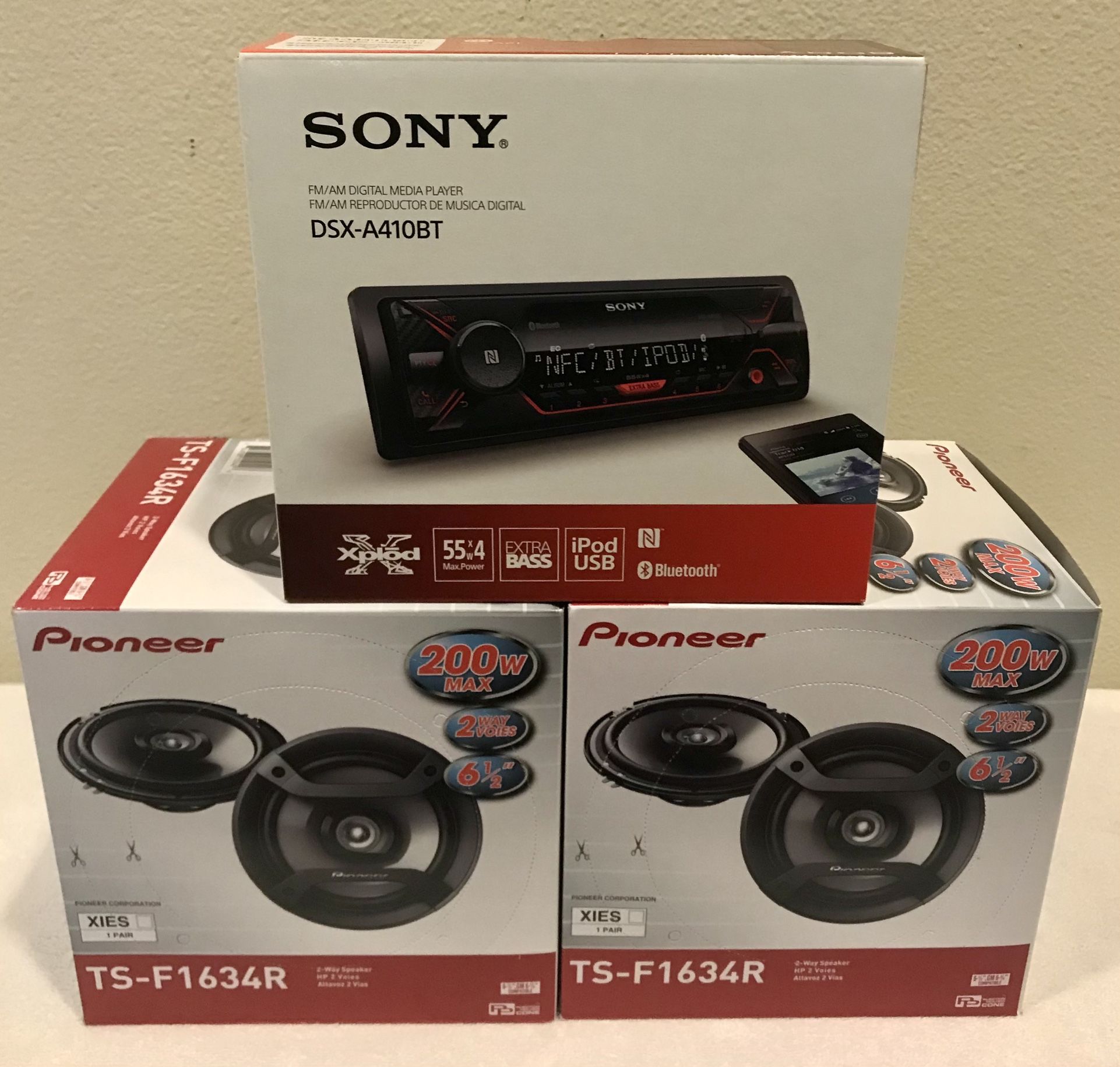 New Sony Bluetooth 220 Watts Car Audio MP3/USB/AUX Digital Car Stereo Media Player + (4) Pioneer 6.5” inch Speakers 🔊🔥