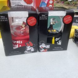 Mickey And Minnie Snow Globes Music Graduation 