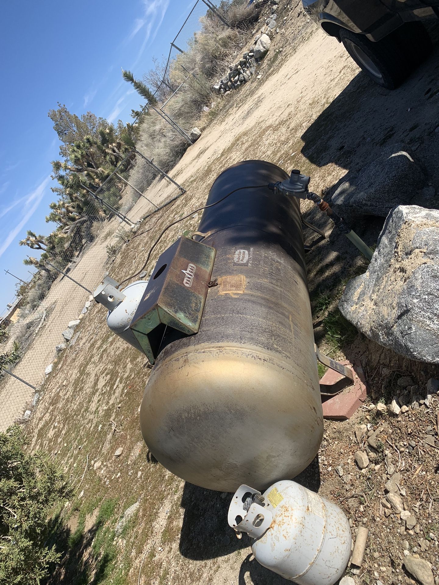 250 Gal Propane Tank $700
