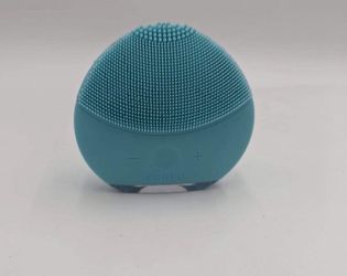 Foreo Luna Mini Mint Facial Cleansing Brush