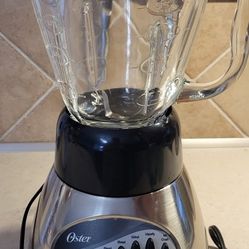Oster - 5-Cup Glass Jar 12-Speed Blender