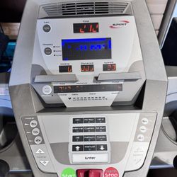 Commercial Spirit CT 800 treadmill
