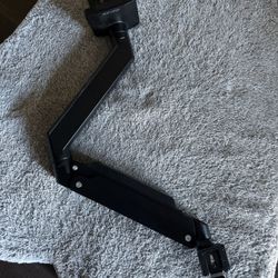 Monitor arm single