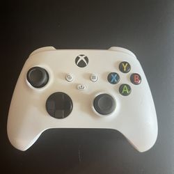 Xbox X/S Wireless Controller - White