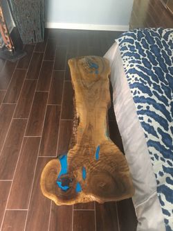 Live edge Penis table