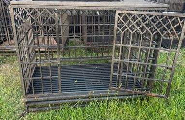 Heavy Duty Black Metal Dog Kennels and Crates for Large Dogs