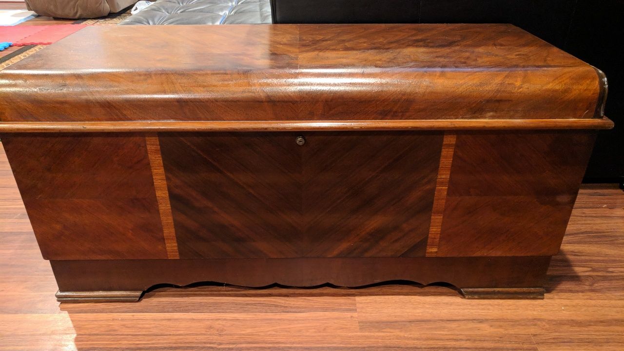 Beautiful 1948 Art Deco Lane Cedar Chest for Sale in Nashua NH OfferUp